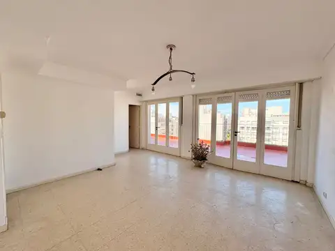 Departamento en Alquiler de 3 dormitorios