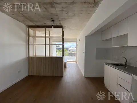 Venta de Monoambiente con balcón en Villa Domínico