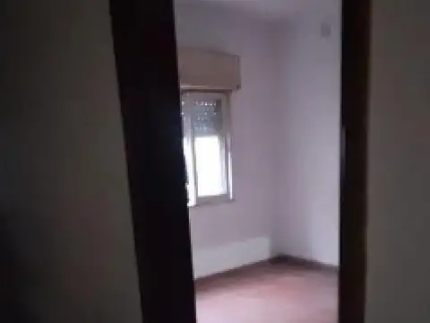 Casa en venta - 2 Dormitorios 1 Baño - José Marmol