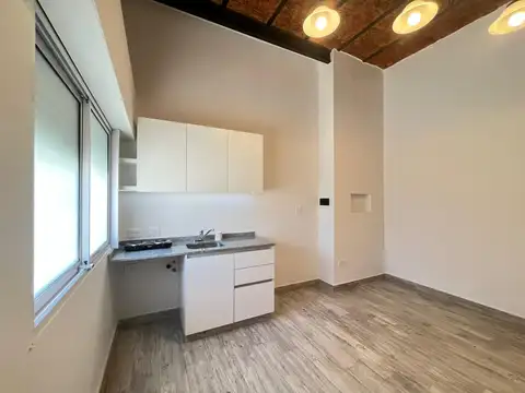 Depto Tipo Casa en Alquiler de Monoambiente