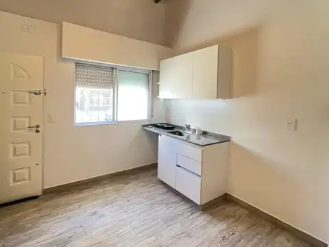 PATRON 6100, Piso PB