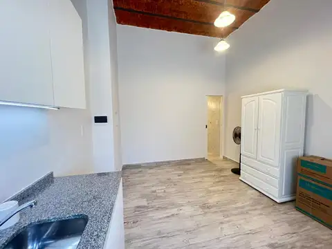 Depto Tipo Casa Monoambiente con 1 baño