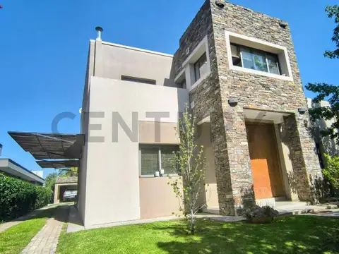 Casa en Venta de 6 dormitorios