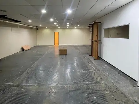 Depósito en alquiler 380m2  - Monserrat