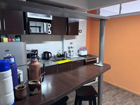 Paraguay 4800, Piso 1