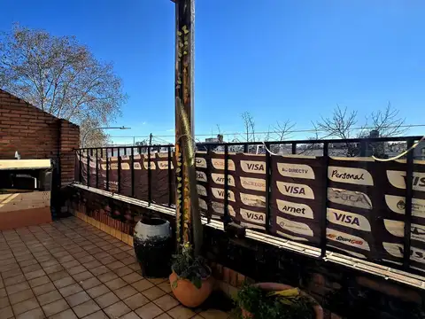 Casa en Venta Monte Castro 3 amb gge local terraza