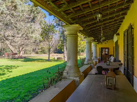 Hotel en Venta en Coronel Vidal, USD 750.000