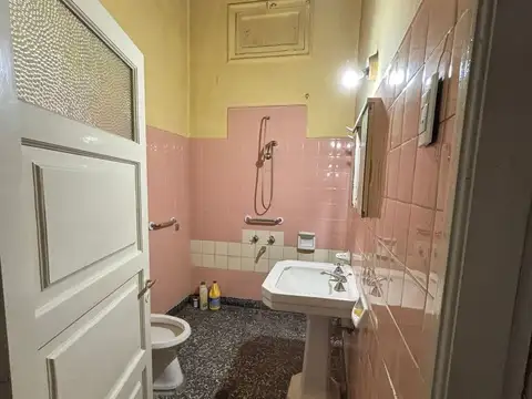 Casa en Venta 64 años