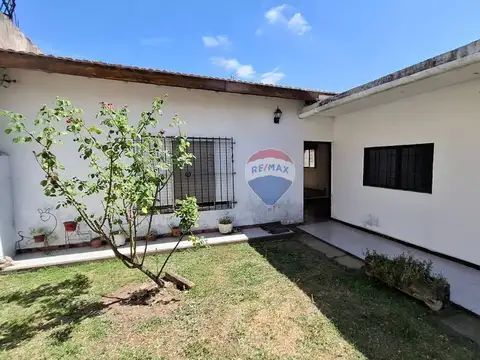 VENTA CASA 3 AMB EN QUILMES