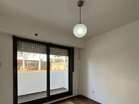 Departamento en Alquiler en Centro, $ 300.000