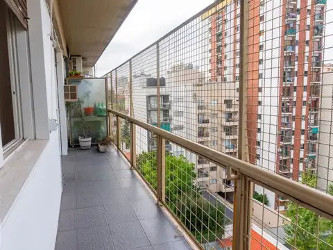 Avenida Juan Bautista Alberdi 2300