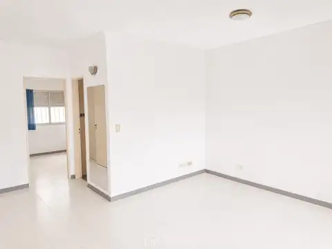Depto Tipo Casa en Venta de 2 ambientes