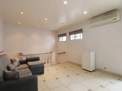 PH 3 AMB + PATIO + BALCÓN SIN EXPENSAS RETASADO