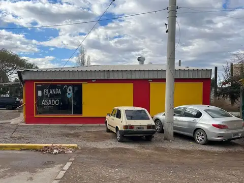 Viejo Retamo esquina Cano 100