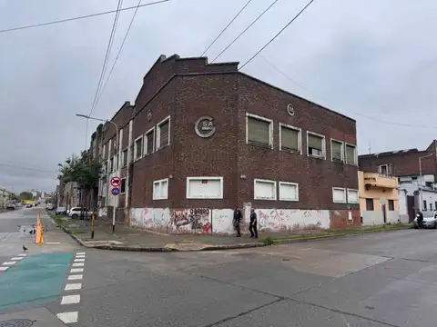 Chacabuco 300