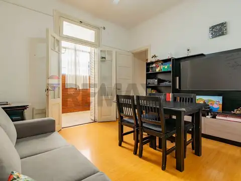 Depto Tipo Casa en Venta en Villa Crespo, USD 185.000