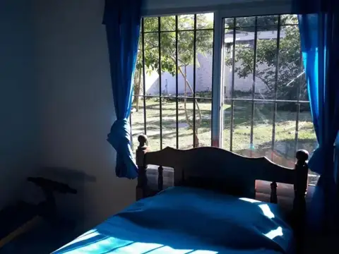 Vivienda y Local en Gendarmeria