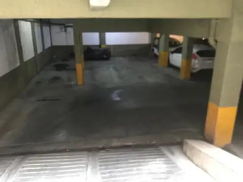 Cochera doble cubierta en Victoria