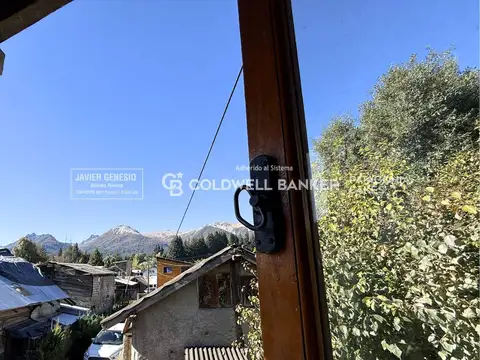 VENTA CASA 3 dormitorios 150m2  y Local  60m2 a la calle B Mallin - Villa La Angostura