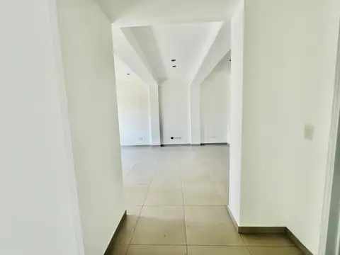 Departamento 3 amb con cochera - Ramos Mejía