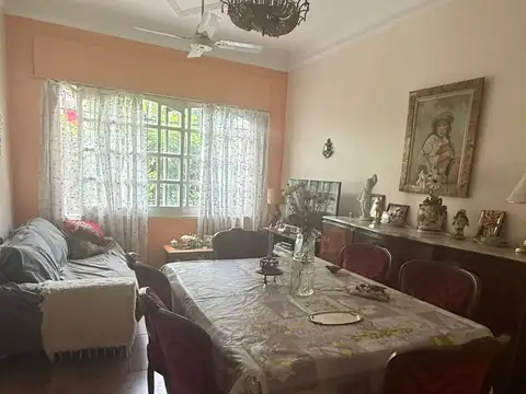 Depto Tipo Casa 4 ambientes con 1 baño