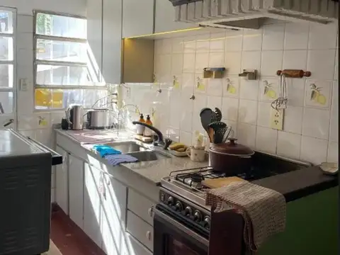 Casa 4 Ambientes 200m2 - Santa Rita