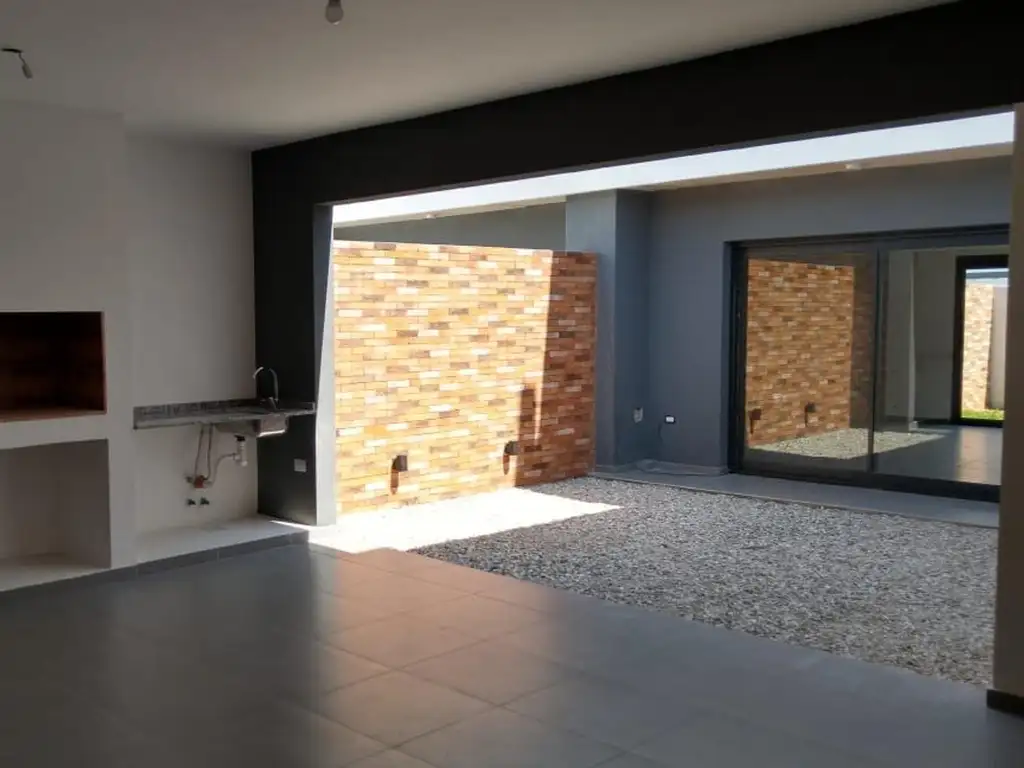 Casa en Venta en Claros del Bosque