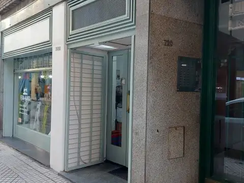 Local en Venta 41 años