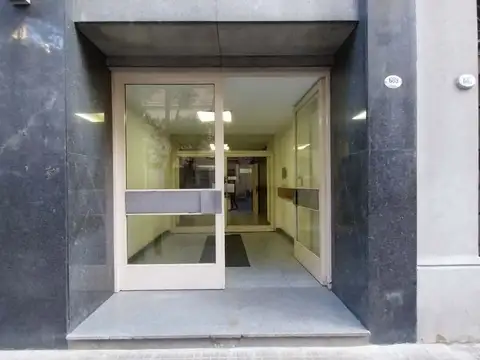Oficina en Venta 56 años