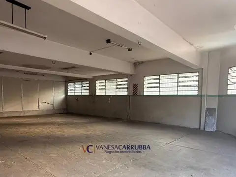 Local en Alquiler 25 años