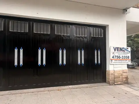 Local ideal taller deposito o logista 