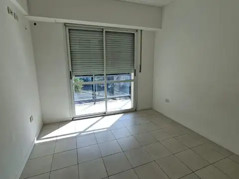 DEPARTAMENTO UN DORMITORIO CON BALCON EN ALQUILER
