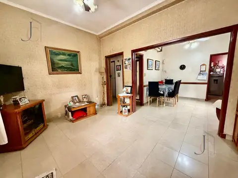 Depto Tipo Casa 3 ambientes con 1 baño