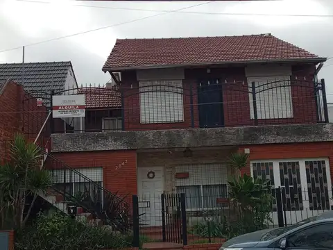PH de 3amb en Planta alta- El Palomar