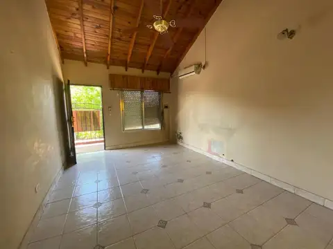 Depto Tipo Casa en Venta 25 años