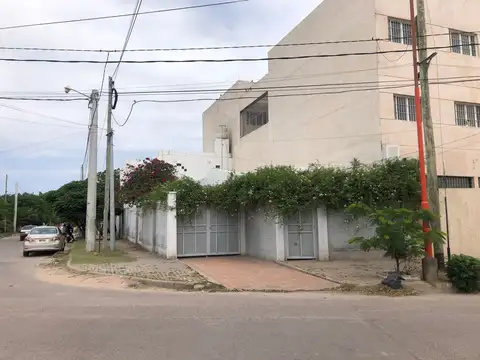 Avenida Colón 2300