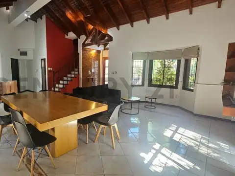 Casa en Venta de 5 dormitorios