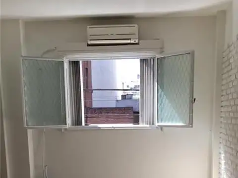 AVENIDA JUAN BAUTISTA ALBERDI 200, Piso 2