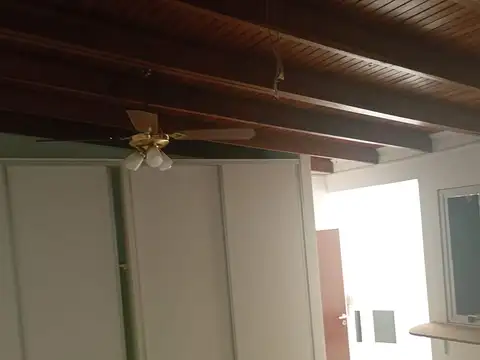 VENDO. Galpón en calle Salto Uruguayo. Concordia, ER.