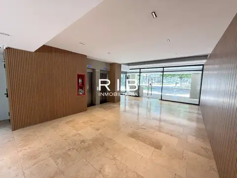 Luminoso Departamento en Agora 1