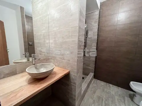 Casa en Venta al Oeste