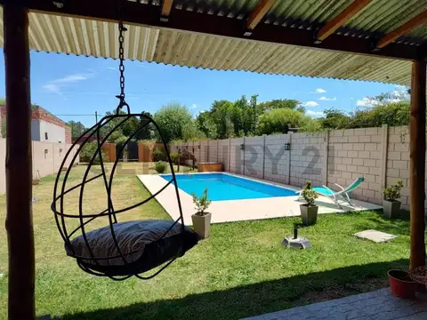 VENTA CASA QUINTA CON PISCINA EN DUGGAN-SAN ANTONIO DE ARECO- PERMUTA