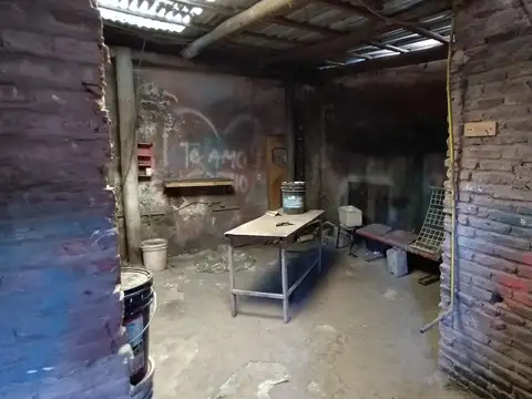 Galpon en Venta en Lanus Este, USD 40.000