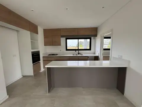 Casa en Venta en Monet Barrio Privado, USD 200.000