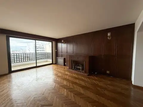 Departamento en Venta de 5 dormitorios