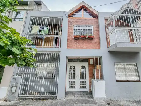 Se vende CON RENTA PH de 3 ambientes / balcón -