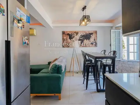 Triplex en venta 4 ambientes Villa Sarmiento