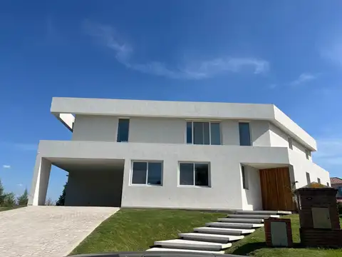 Casa en Venta en Pilará a Estrenar
