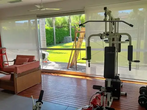 Casa en Venta al Este