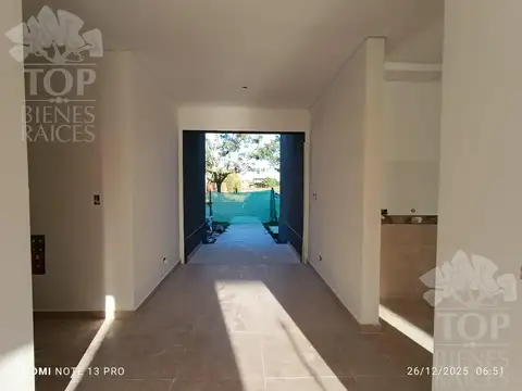 Casa en Venta en El Cantón - Barrio Islas, USD 250.000